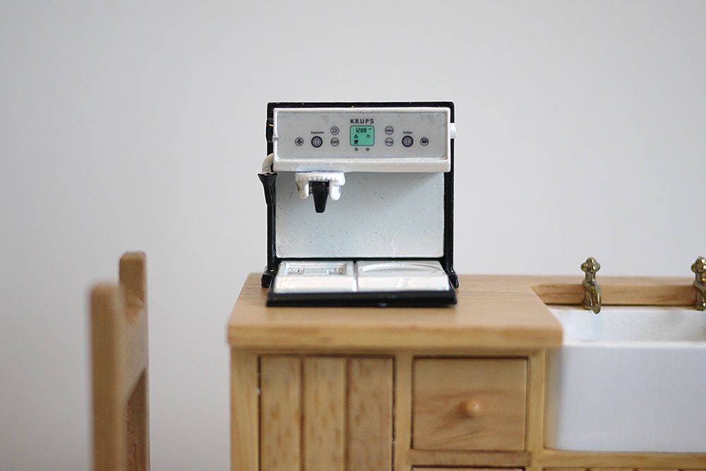 1:12 Scale Miniature Metal Espresso Machine, 1-7/16 inch tall, DIY Dollhouse Supply (silver)