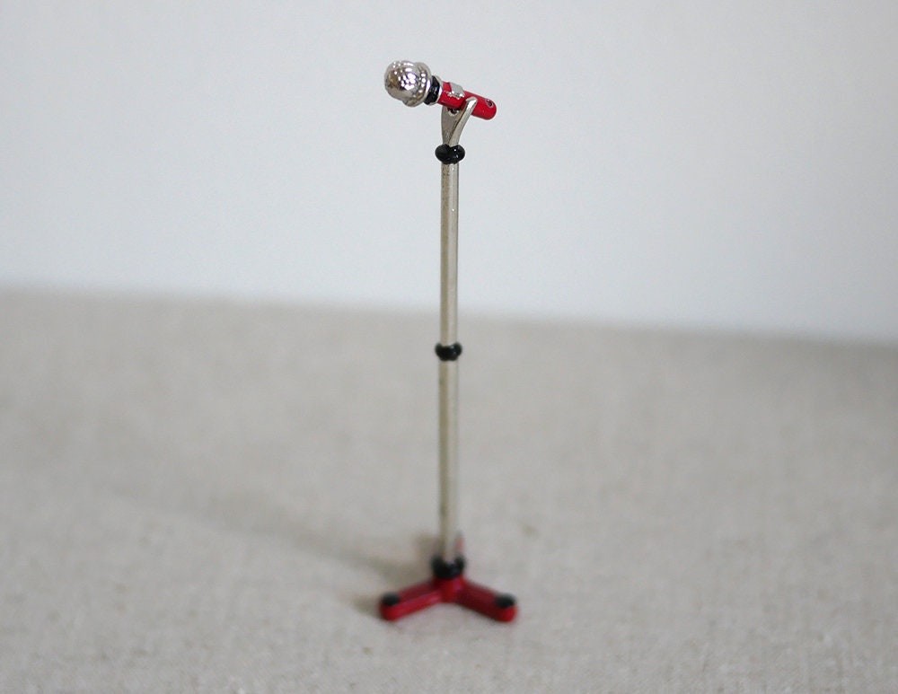 1:12 Scale Miniature Microphone with Stand, 3-9/16 inch tall, DIY Dollhouse Supply (red)