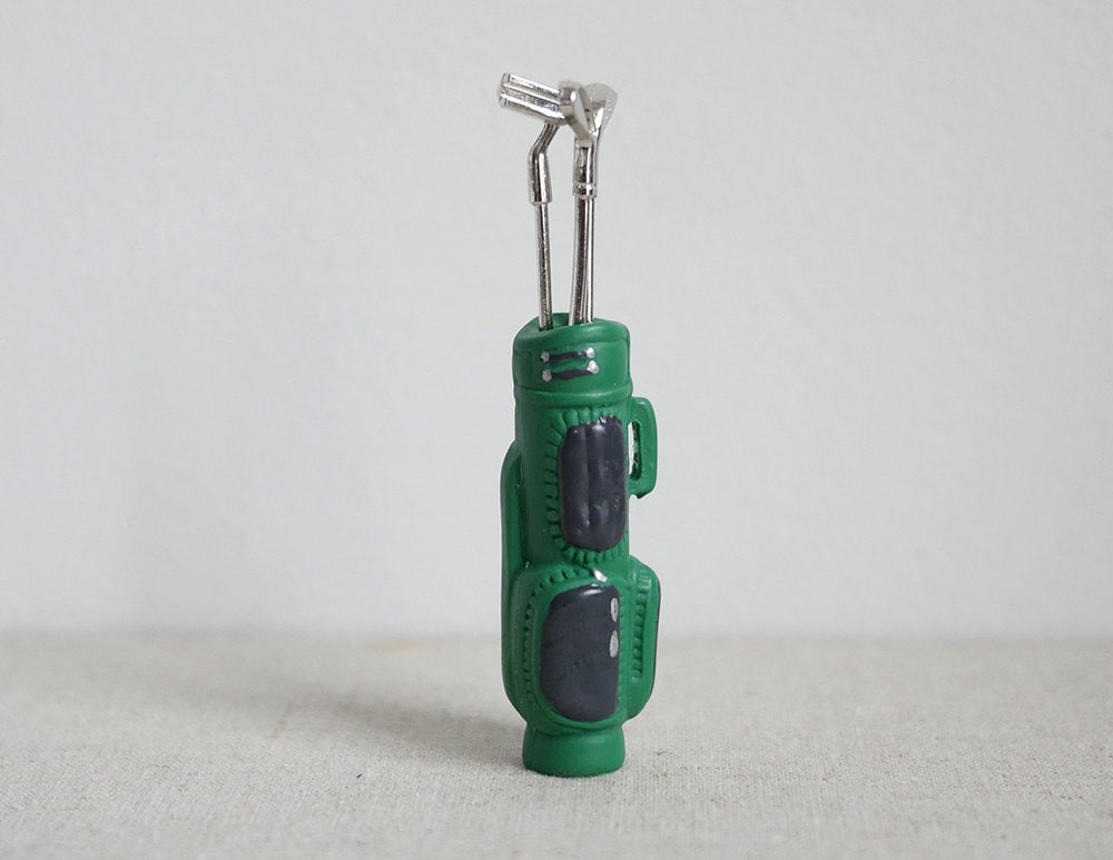 1:12 Scale Miniature Golf Bag with 3 Clubs, Set of 4, 2-7/16 inch tall, DIY Dollhouse Supply (green)