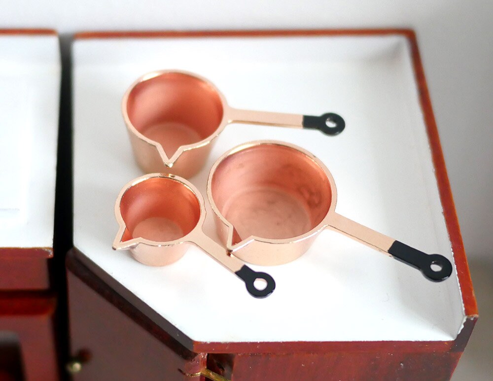 1:12 Scale Miniature Metal Saucepans with Black Handles, Set of 3, 1-15/16 inch long, DIY Dollhouse Supply (copper)