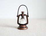 1:12 dollhouse miniature metal kerosene lamp oil lantern, outdoor lighting outdoor light camping light gas lantern (Bronze style) - C084