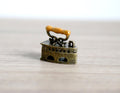 Dollhouse Miniature  Iron, Tiny  Iron, 1/12th  Iron - C076