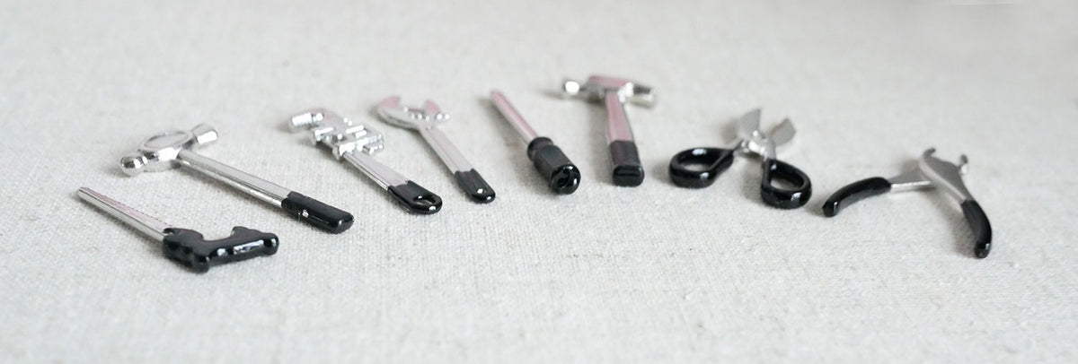 1:12 Scale Miniature Hand Tools, Set of 8, Hammer, Saw and Pliers, 1-1/8 inch long, DIY Dollhouse Supply (black and silver)