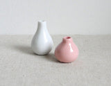 1:12 Dollhouse Miniature Vase set of 2 (Pink, White)- B065