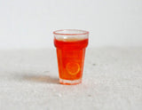 1:12 scale Dollhouse Miniature Glass of Ice Tea with Lemon - E084
