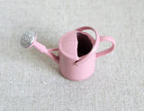 1:12 Dollhouse gardening accessories miniature metal flower watering pot with spray nozzle and handle - F095