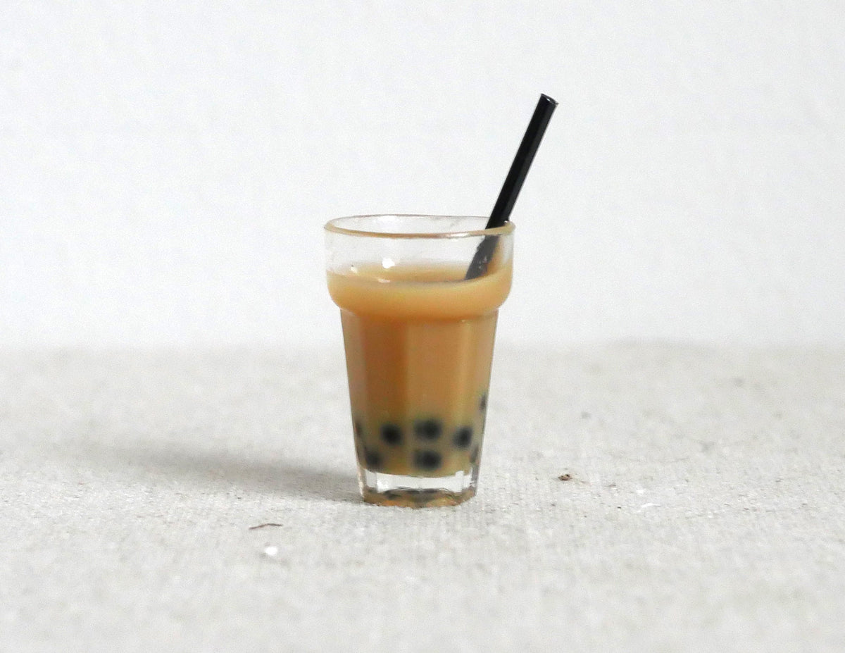 1:12 Scale Miniature Bubble Tea with Straw, 3/4 inch tall, DIY Dollhouse Supply