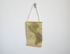 Miniature échelle 1:12, carte du monde ancienne en rouleau mural, avec cordon de suspension, 6,5 cm (2-9/16 pouces) de hauteur, fournitures pour maison de poupée à faire soi-même