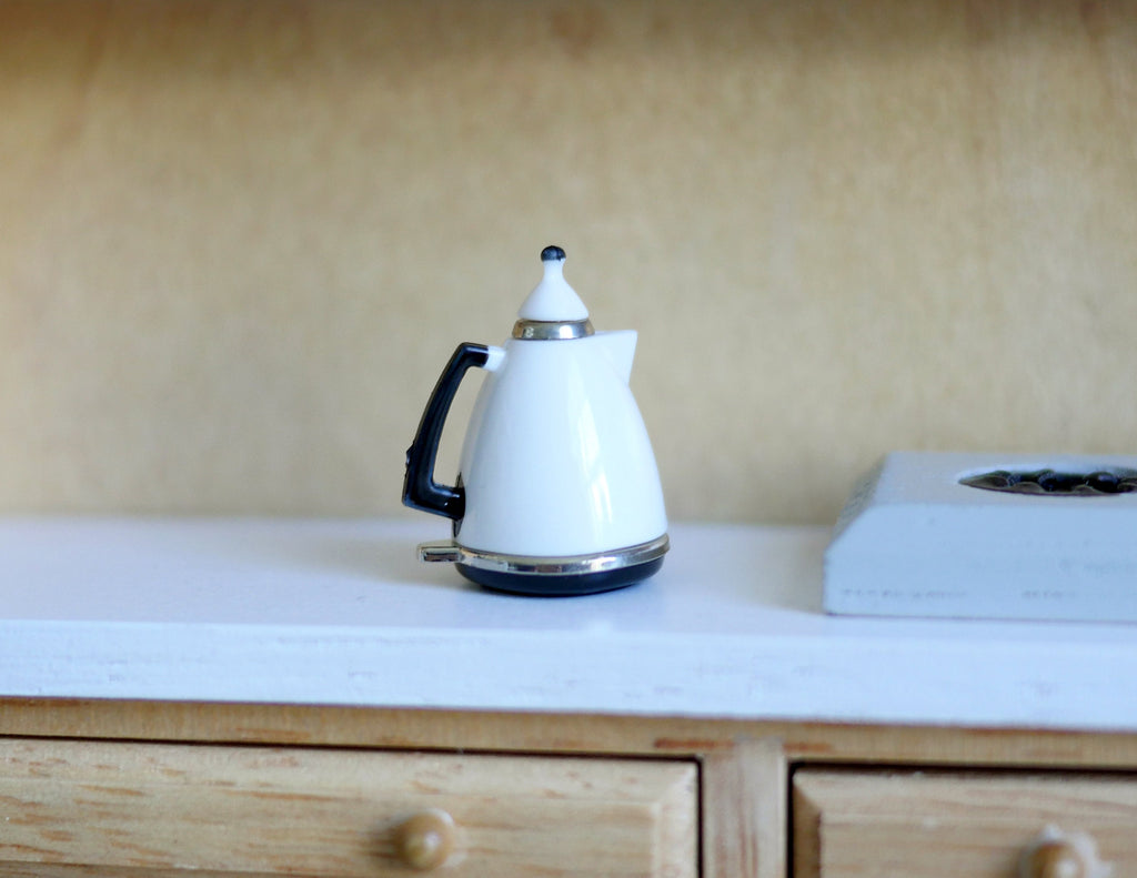 1:12 Dollhouse Miniature Kettle / Kitchen Appliance, Water Boiler - A012