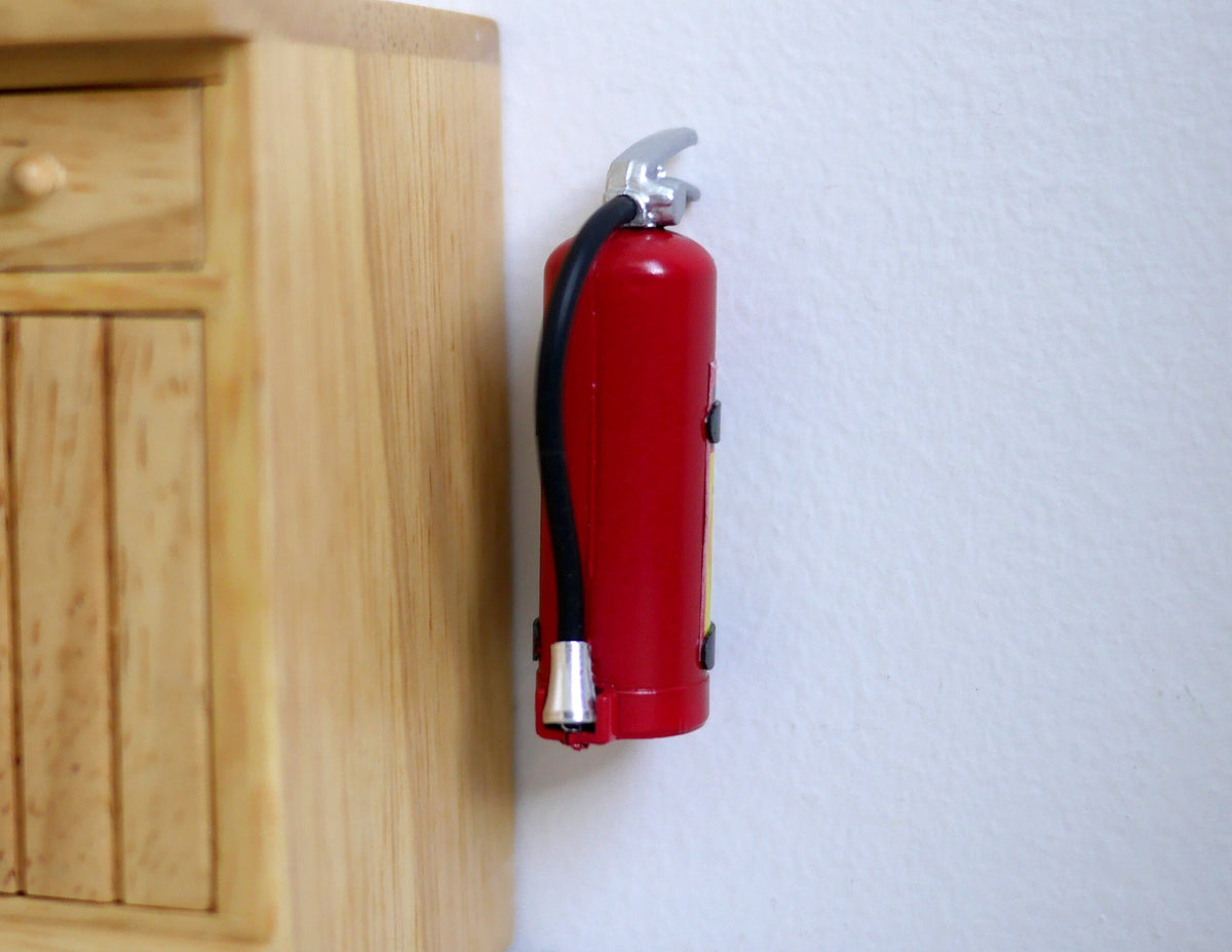 1:12 Scale Miniature Fire Extinguisher with Wall Bracket and Screws, 1-7/8 inch tall, DIY Dollhouse Supply (red)
