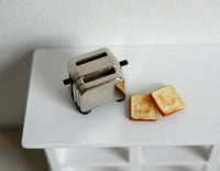 1:12 Dollhouse kitchen appliance miniature toaster set with 2 slices of bread (metal) - C102