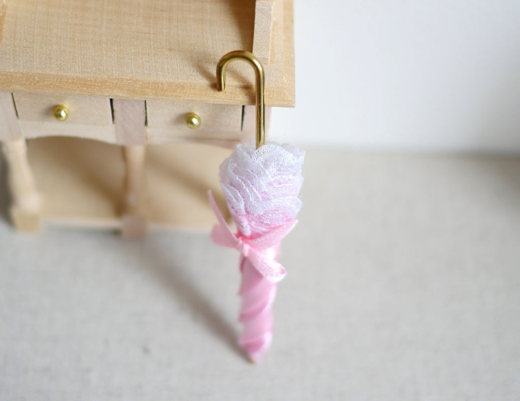 Dollhouse miniature parasol umbrella, Miniature umbrella, Miniature umbrella,  style umbrella - G053