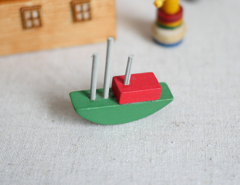 1:12 Scale Miniature Wood Toy Boat, Green Hull and Red Cabin, 2 Masts, 1-3/8 inch long, DIY Dollhouse Supply
