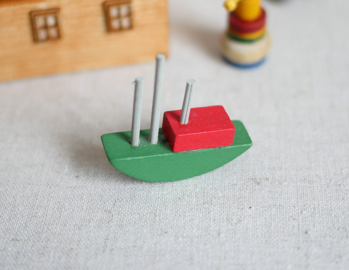 1:12 Scale Miniature Wood Toy Boat, Green Hull and Red Cabin, 2 Masts, 1-3/8 inch long, DIY Dollhouse Supply