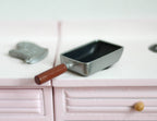 1:12 Scale Miniature Rectangular Omelette Pan with Wood Tone Handle, 1-3/4 inch long, DIY Dollhouse Supply (black)