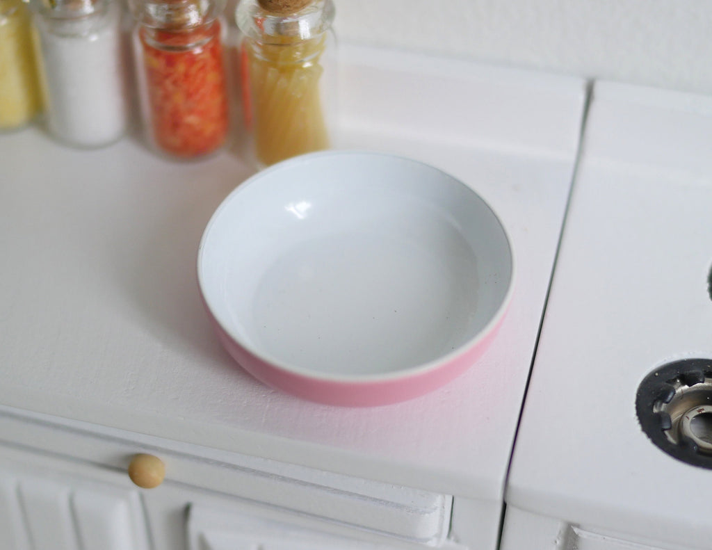 1:12 Scale Miniature Ceramic Shallow Bowl, White Inside, 1-1/4 inch wide, DIY Dollhouse Supply (pink)