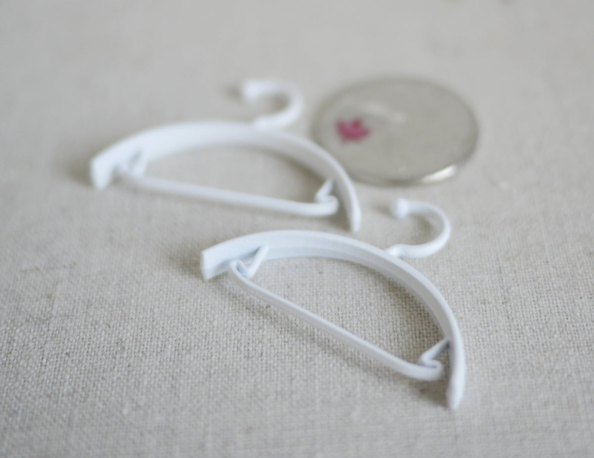1:12 Scale Miniature Metal Clothes Hangers, Set of 2, 1-9/16 inch wide, DIY Dollhouse Supply (white)