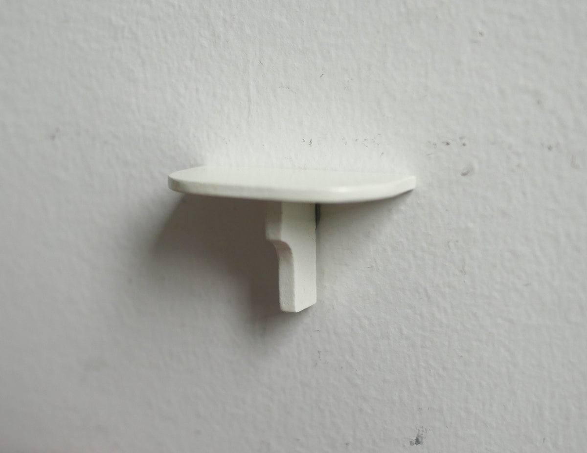 1:12 Scale Miniature Wood Wall Shelf with Curved Bracket, 1-9/16 inch long, DIY Dollhouse Supply (white)