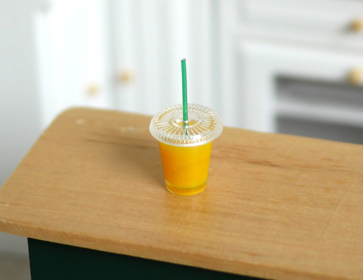 1:6 Scale Miniature Cup of Orange Juice with Lid and Straw, 9/16 inch tall, DIY Dollhouse Supply
