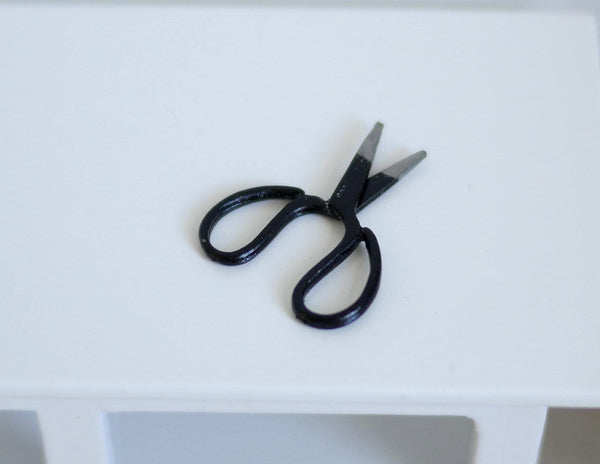 1:12 Dollhouse miniature  scissor miniature scissor - G073