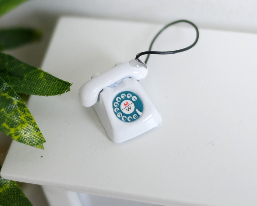 Dollhouse Supplies rotary dial telephone doll house  metal phone 1 12th scale miniature - E063