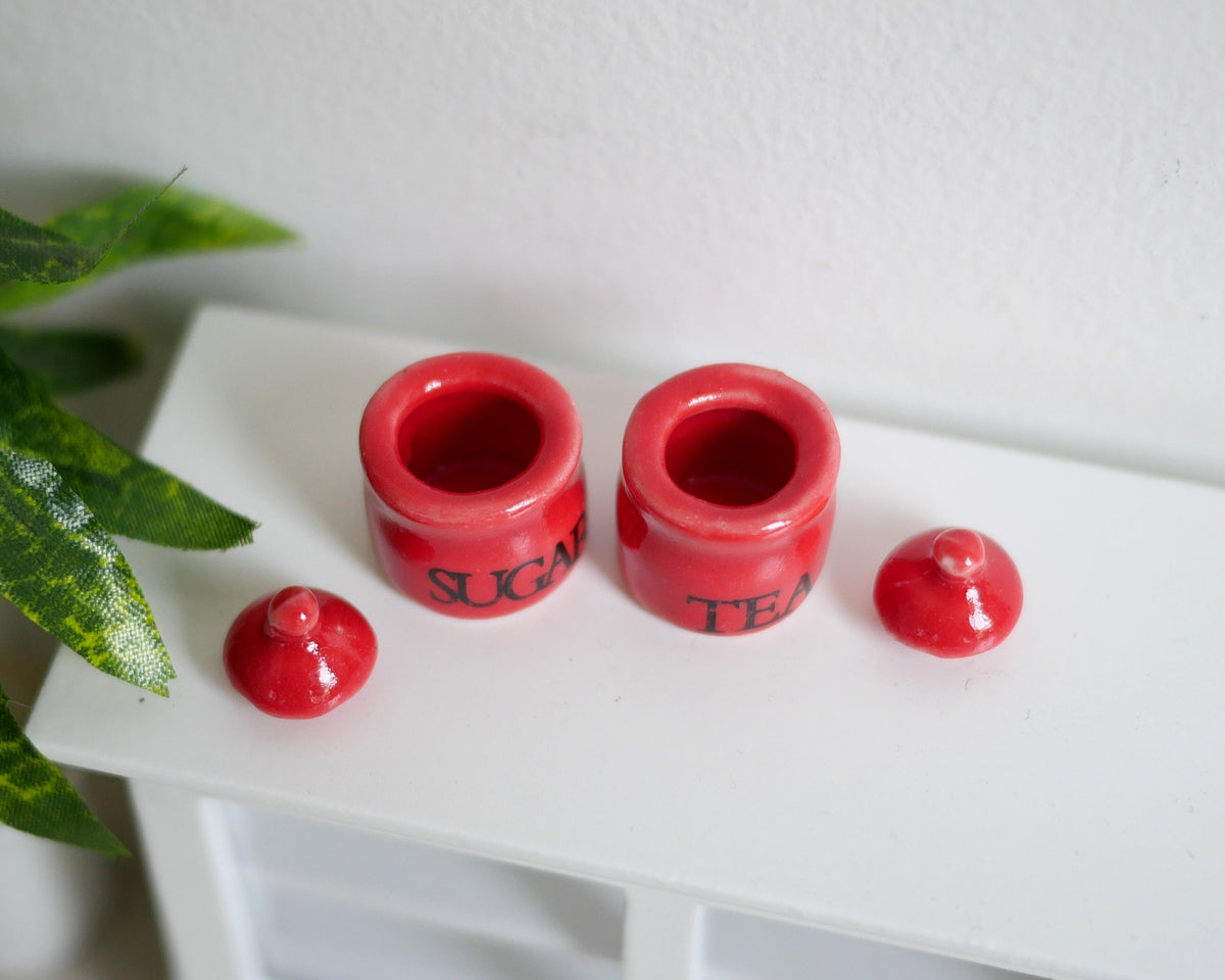 1:12 Scale Miniature Ceramic Kitchen Canisters with Lids, Set of 2, 1 inch tall, DIY Dollhouse Supply (red)