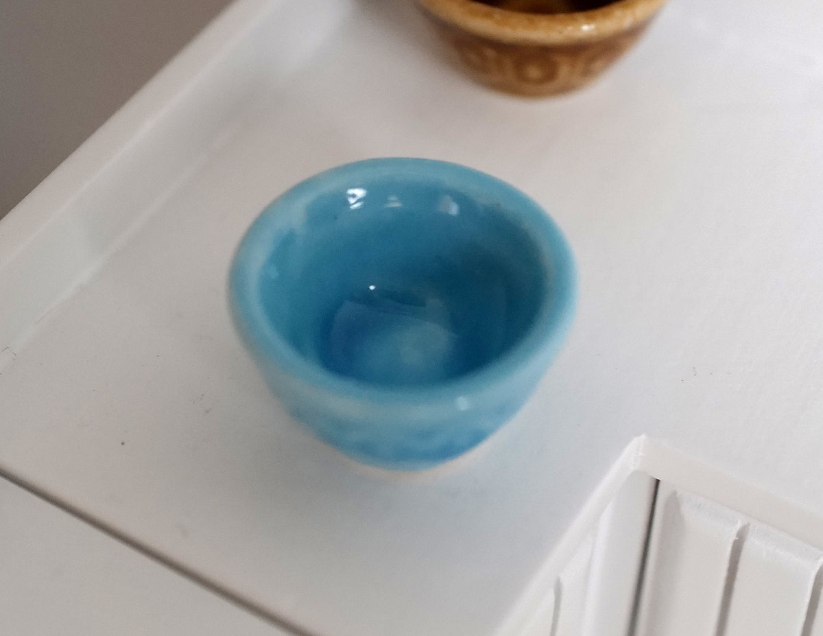 Dollhouse Supplies Miniature ceramic Bowl, EACH  2.8cm(W) x 1.5cm(H) - A032