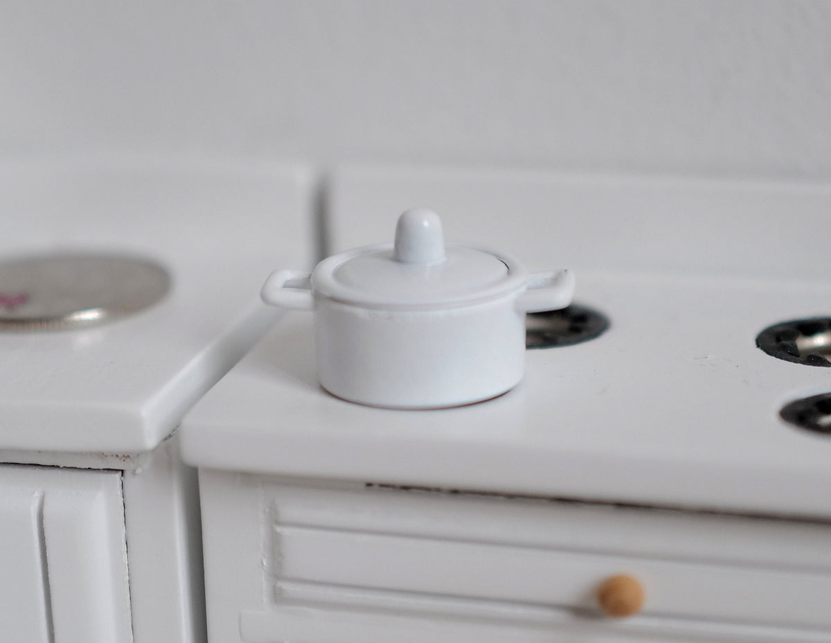 1:12 Scale Miniature Metal Cooking Pot with Lid, Side Handles, 1-1/16 inch dia., DIY Dollhouse Supply (white) (short)