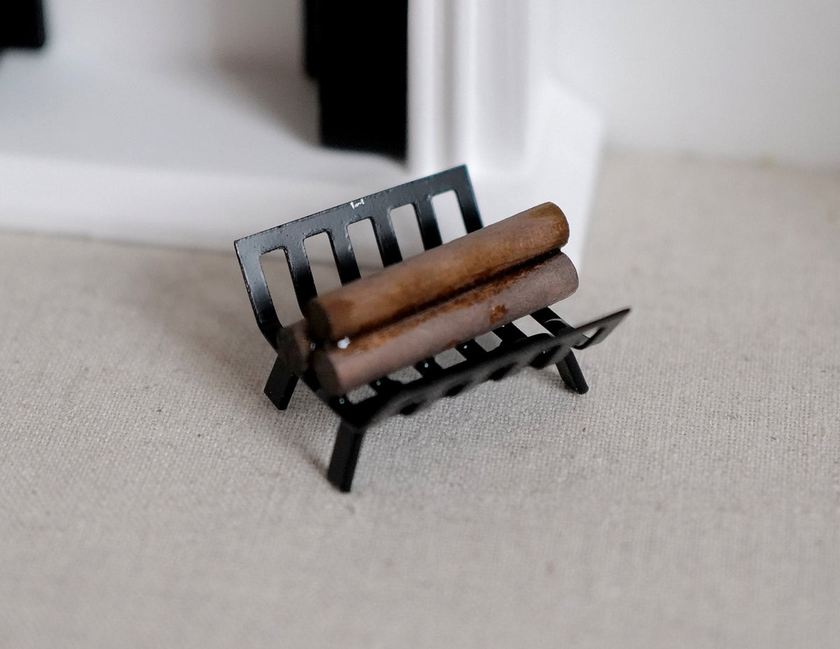 Dollhouse Supplies miniature 1:12  firewood doll house fireplace wood - F018