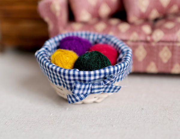 Dollhouse knitting basket dolls house 1 12th scale miniature - F026