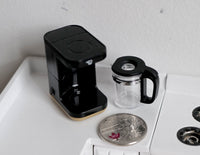 1:12 Dollhouse kitchen appliance miniature coffee maker with carafe coffee brewer machine (Black) - H030