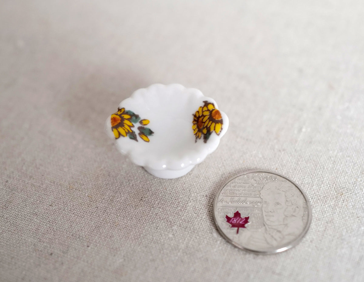 1:12 Scale Miniature Ceramic Footed Serving Bowl, Floral Pattern, 9/16 inch tall, DIY Dollhouse Supply (white)