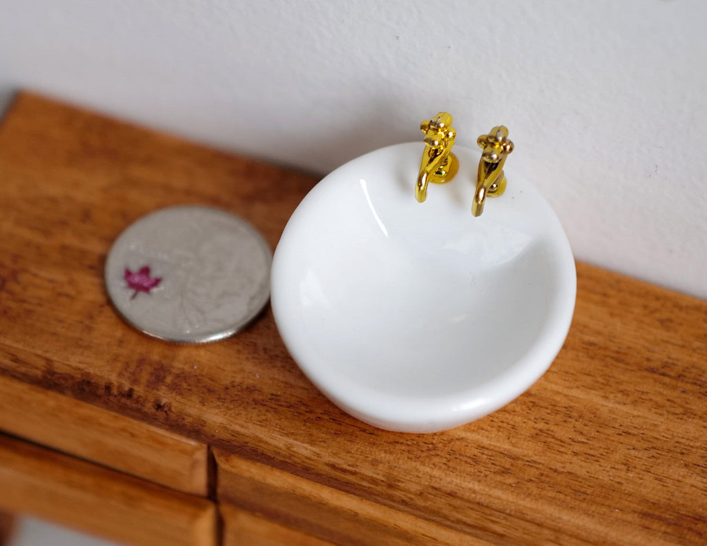 1:12 Scale Miniature Ceramic Bathroom Vessel Sink with Gold Faucet, 1-1/2 inch long, DIY Dollhouse Supply (round)