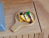 1:12 Dollhouse Supplies Miniature Chocolate Waffle E025