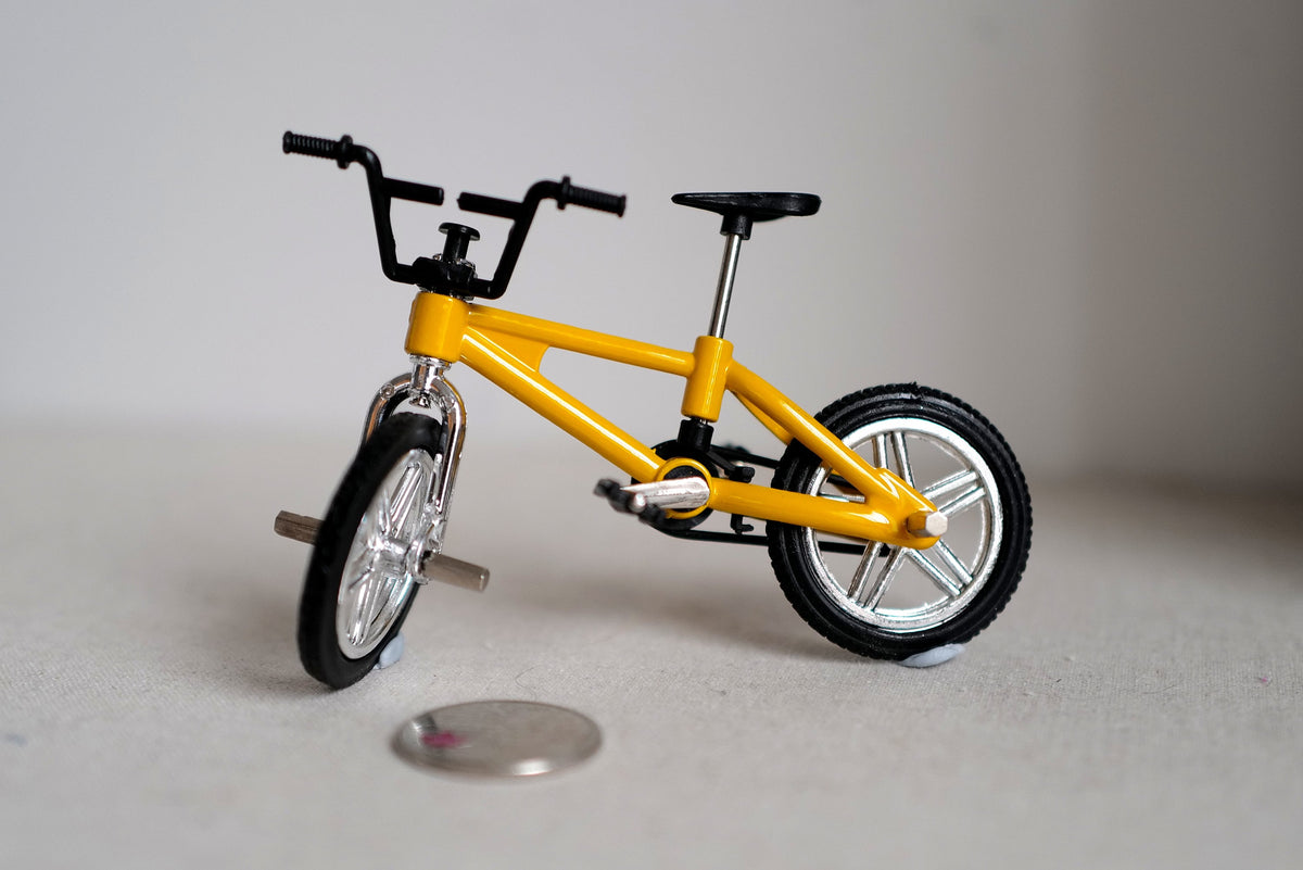 1:12 Scale Miniature Kid Size Freestyle Bike, Front and Rear Pegs, 3-15/16 inch long, DIY Dollhouse Supply (yellow)