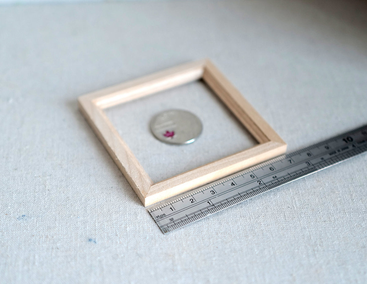 1:12 Scale Miniature Unpainted Wood Square Picture Frame, 2-3/4 inch square, DIY Dollhouse Supply