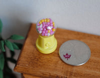 1:12 Dollhouse decoration miniature table top gumball machine (made with metal) E015