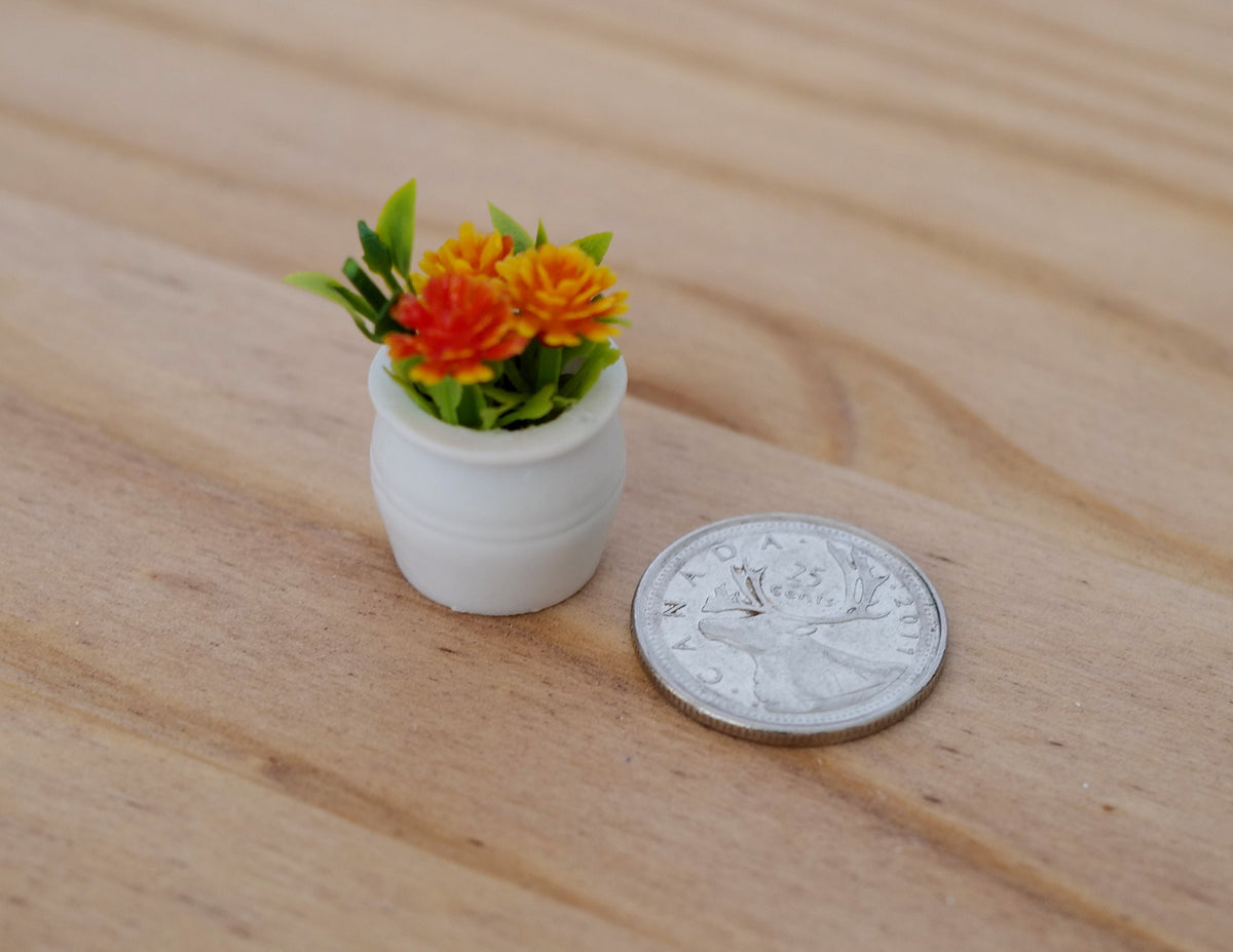 1:12 Miniature Small Plant Flowers and Leaves 13/16" Tall - B066