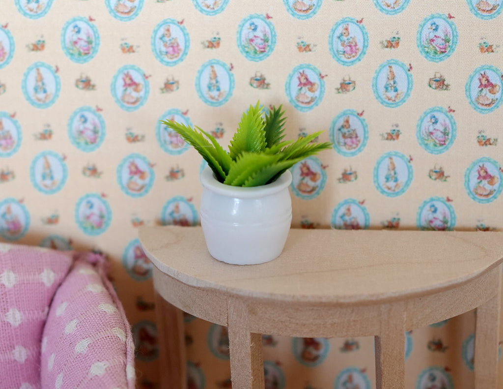 1:12 Scale Miniature Potted Plant with Spiky Leaves, White Round Pot, 13/16 inch tall, DIY Dollhouse Supply