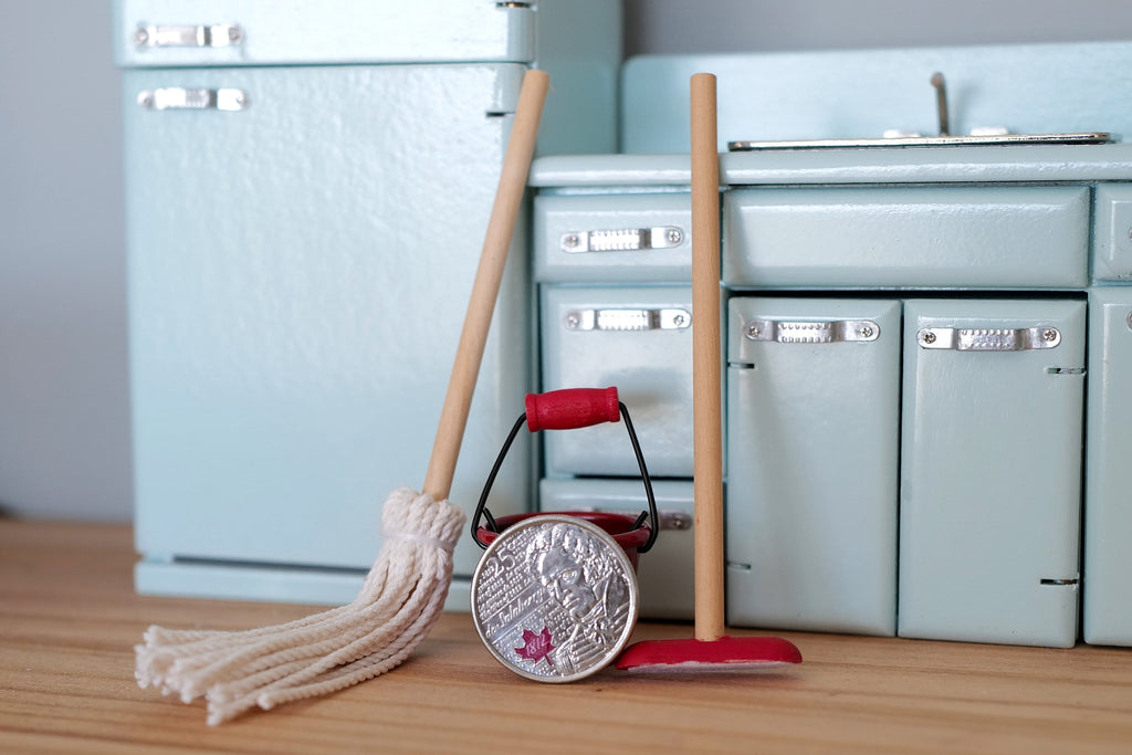 1:12 Scale Miniature Cleaning Set, Mop, Dust Mop and Metal Bucket, Set of 3, 3-9/16 inch tall, DIY Dollhouse Supply (red)