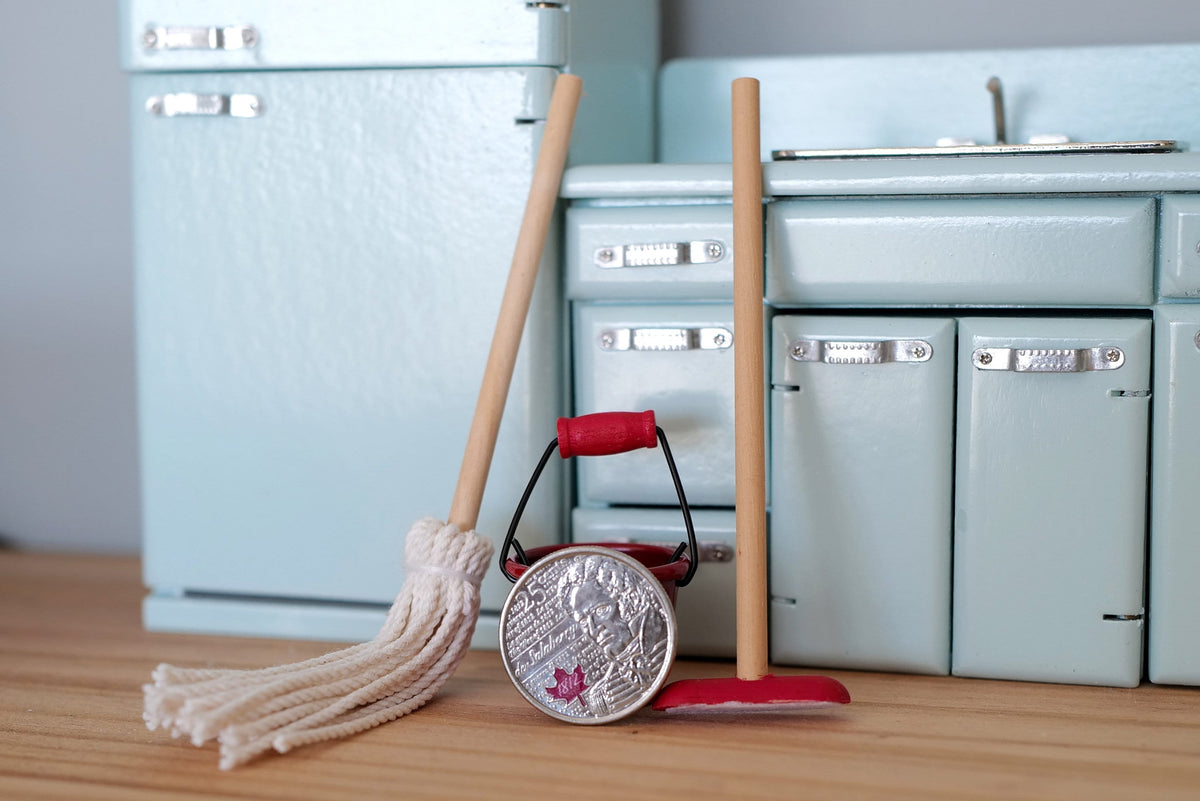 1:12 Scale Miniature Cleaning Set, Mop, Dust Mop and Metal Bucket, Set of 3, 3-9/16 inch tall, DIY Dollhouse Supply (red)
