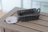 1:12 scale Dollhouse Supplies Miniature basket - D062