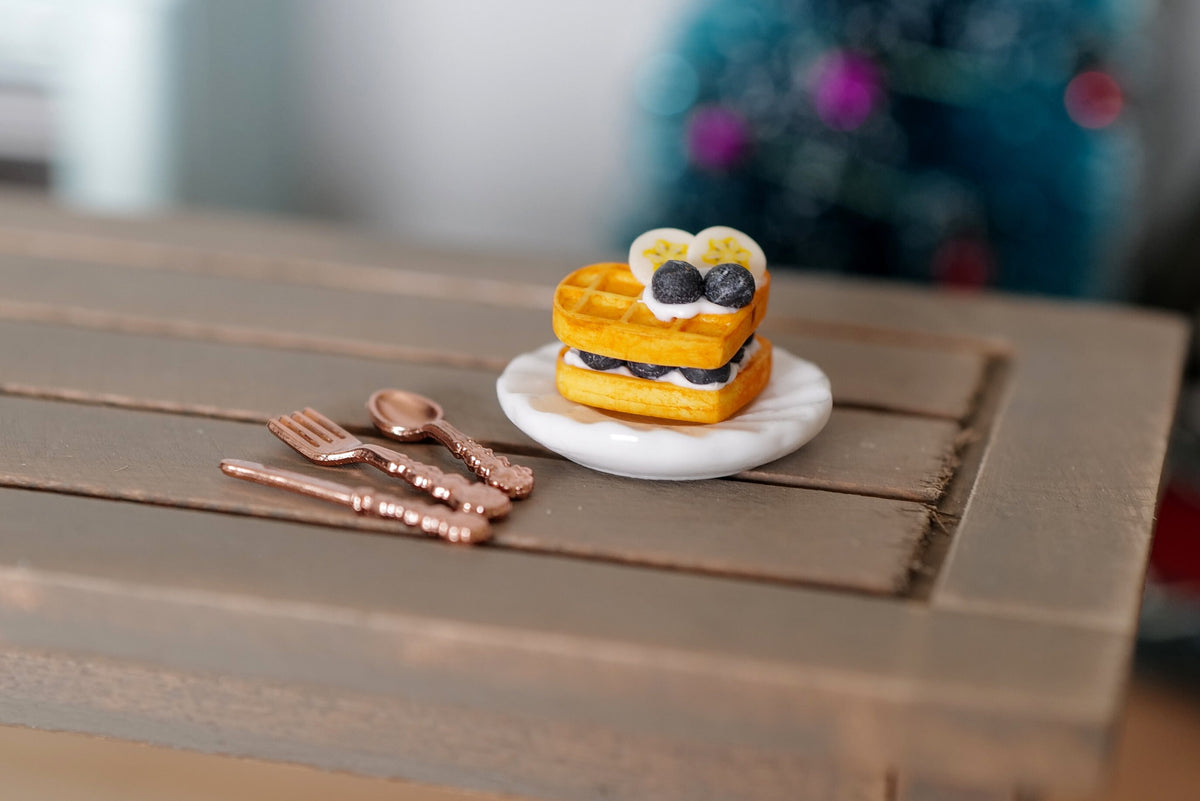 1:12 Scale Miniature Banana and Blueberry Waffle Stack, Plate and Cutlery, 1/2 inch wide, DIY Dollhouse Supply