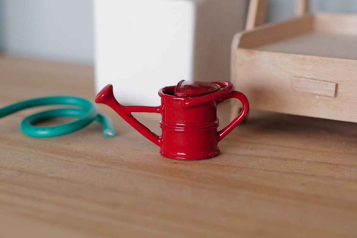 1:12 Scale Miniature Metal Watering Can with Spray Nozzle and Hose, 1 inch tall, DIY Dollhouse Supply (red)