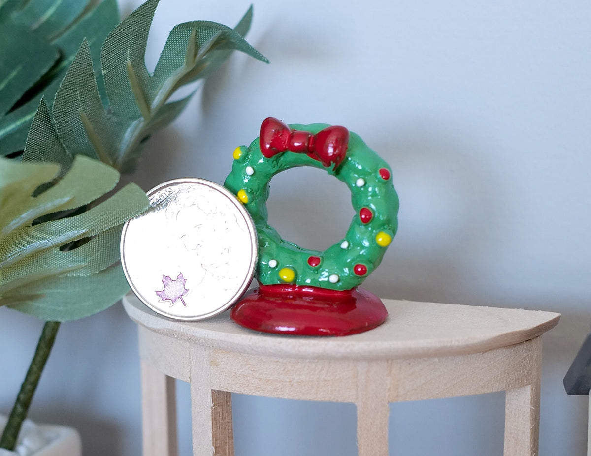 1:12 Scale Miniature Decorated Christmas Wreath on Stand, 1-3/8 inch tall, DIY Dollhouse Supply