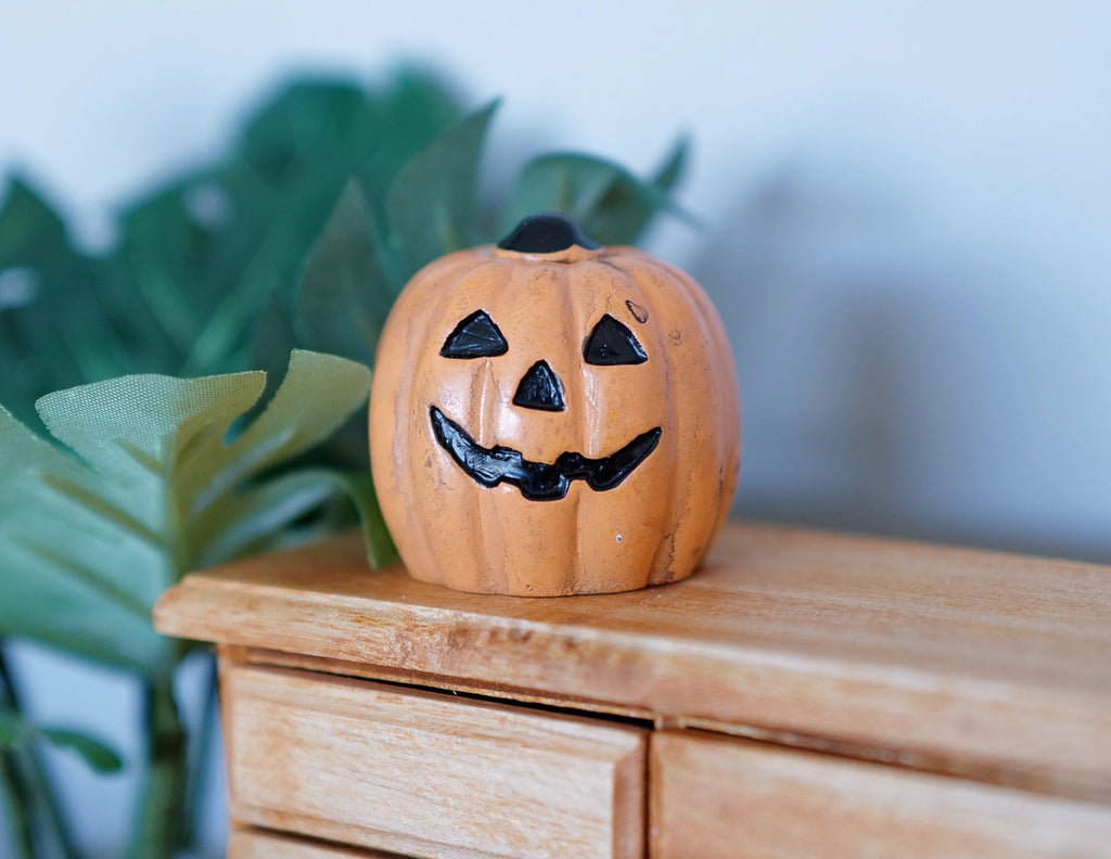 Dollhouse Supplies Miniature Decorated halloween Pumpkin - A003