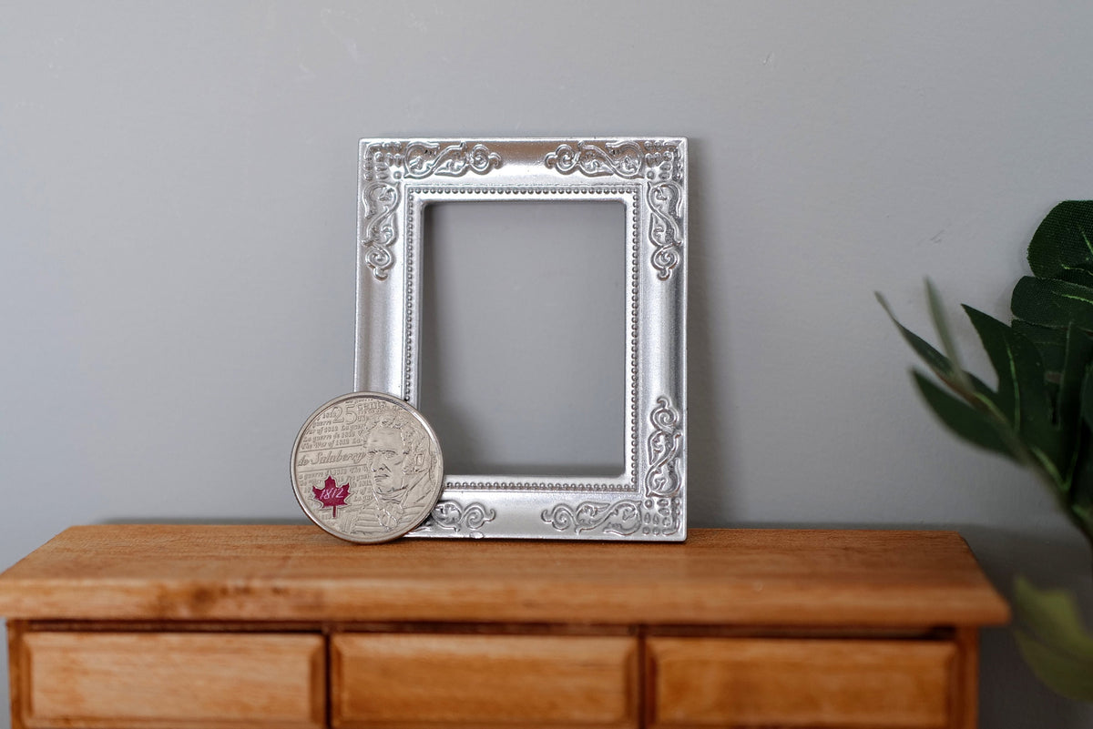 1:12 Scale Miniature Ornate Rectangular Picture Frame, 2-9/16 inch tall, DIY Dollhouse Supply (silver)