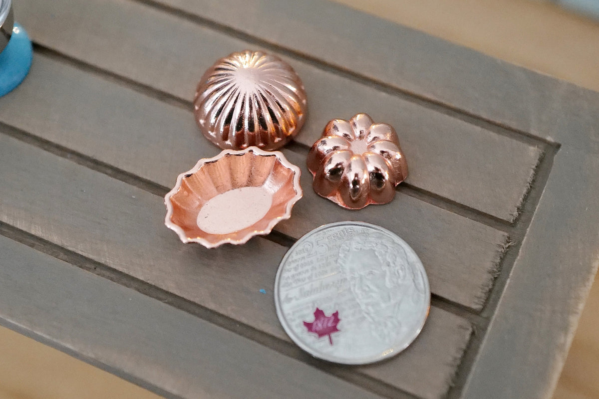 1:12 Dollhouse Miniature Copper Bundt Pans Set of 3 - E059