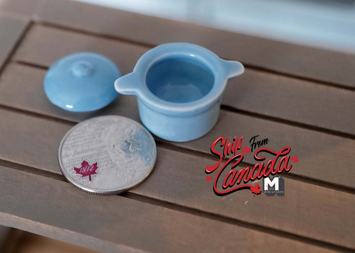 1:12 Scale Miniature Ceramic Cooking Pot with Lid, 2 Side Handles, 13/16 inch tall, DIY Dollhouse Supply (light blue)