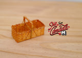 1:12 Dollhouse Miniatures Handmade PICNIC BASKET dolls house 1 12th scale miniature - H027